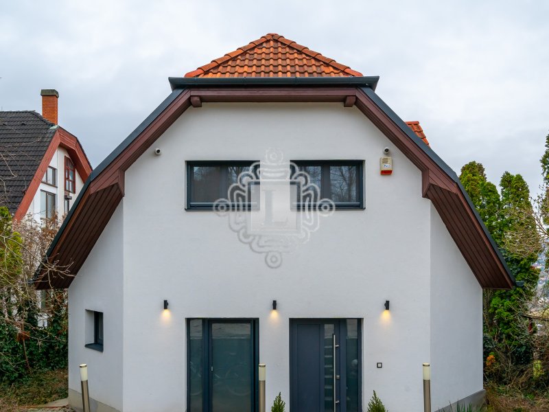 II.ker, Panorámás családiház