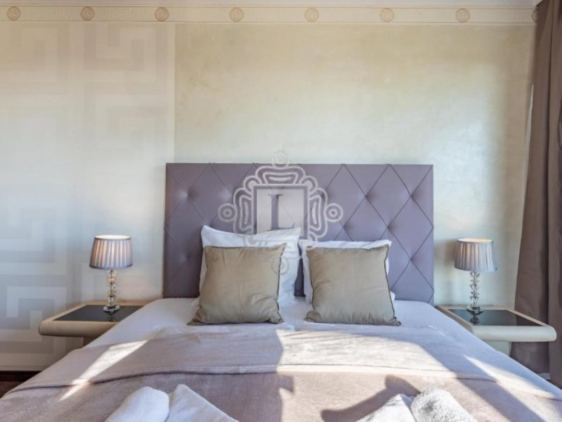 PENTHOUSE JELLEGŰ PANORÁMÁS LAKÁS A RÓMAI -KERTBEN