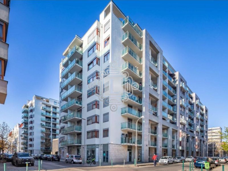 PENTHOUSE JELLEGŰ PANORÁMÁS LAKÁS A RÓMAI -KERTBEN